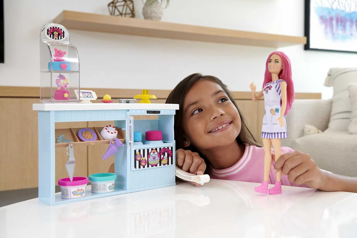 Barbie Cake Bakery Playset with Doll (30 cm), Bakery Acessories