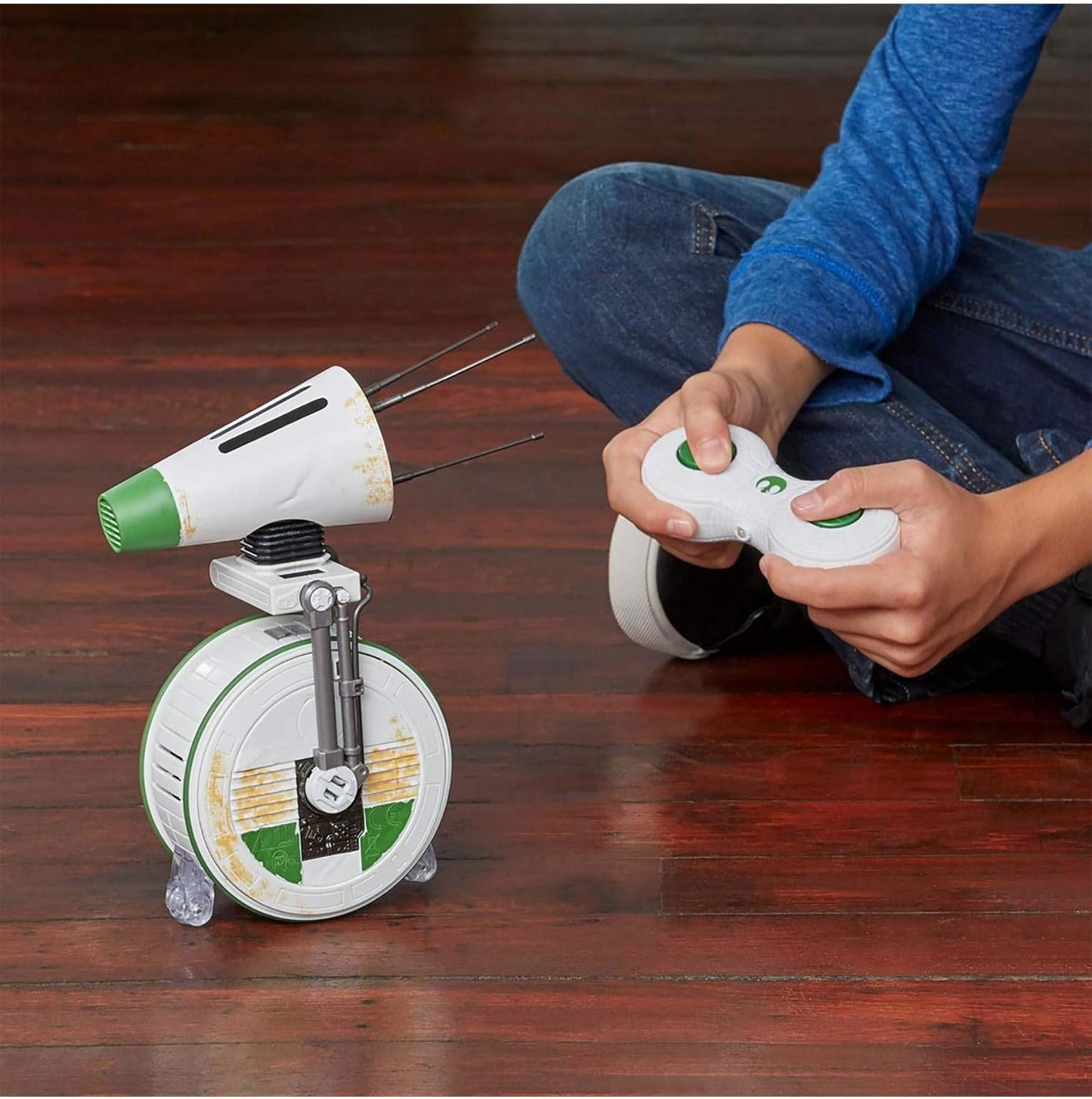 Hasbro Remote Control Stars Wars Skywalker Electronic Droid Toy with Sounds